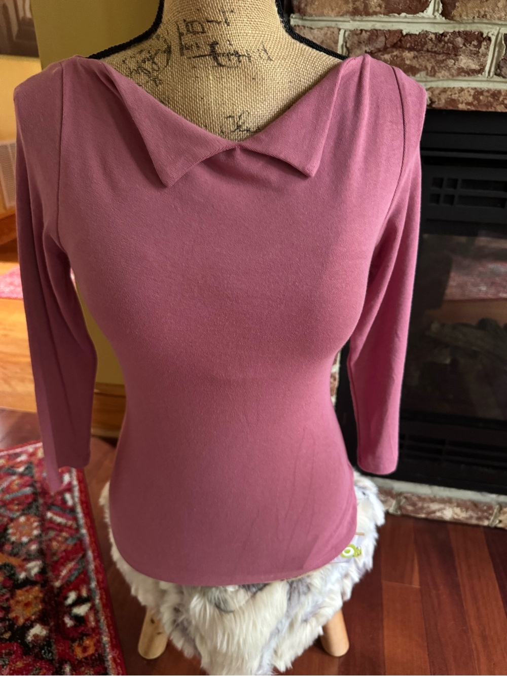 OGL ECO MOUSSE TOP WITH Split NECK with built in bra
NWT